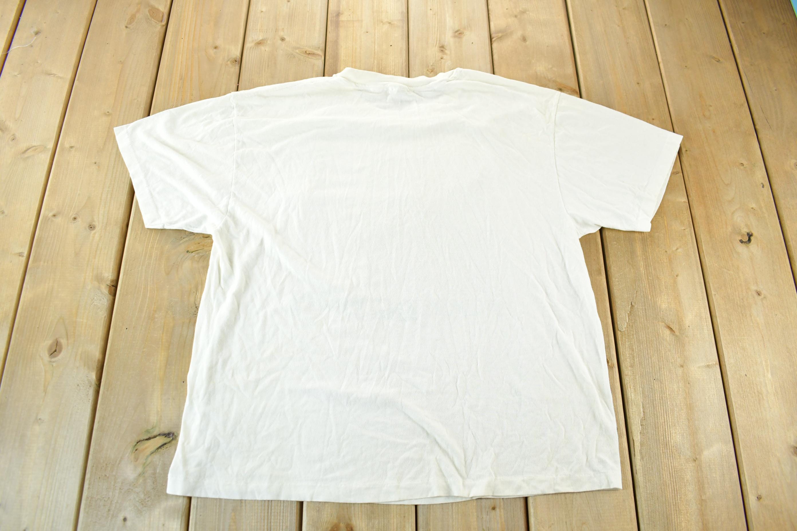Vintage 1990s Foot Action Graphic T-Shirt