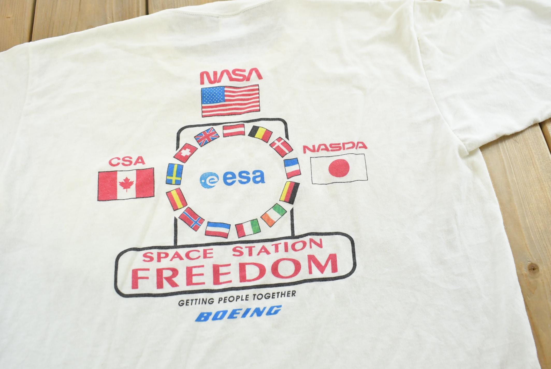 Vintage 1990s Boeing Nasa Space Station Graphic T Shirt Mens L