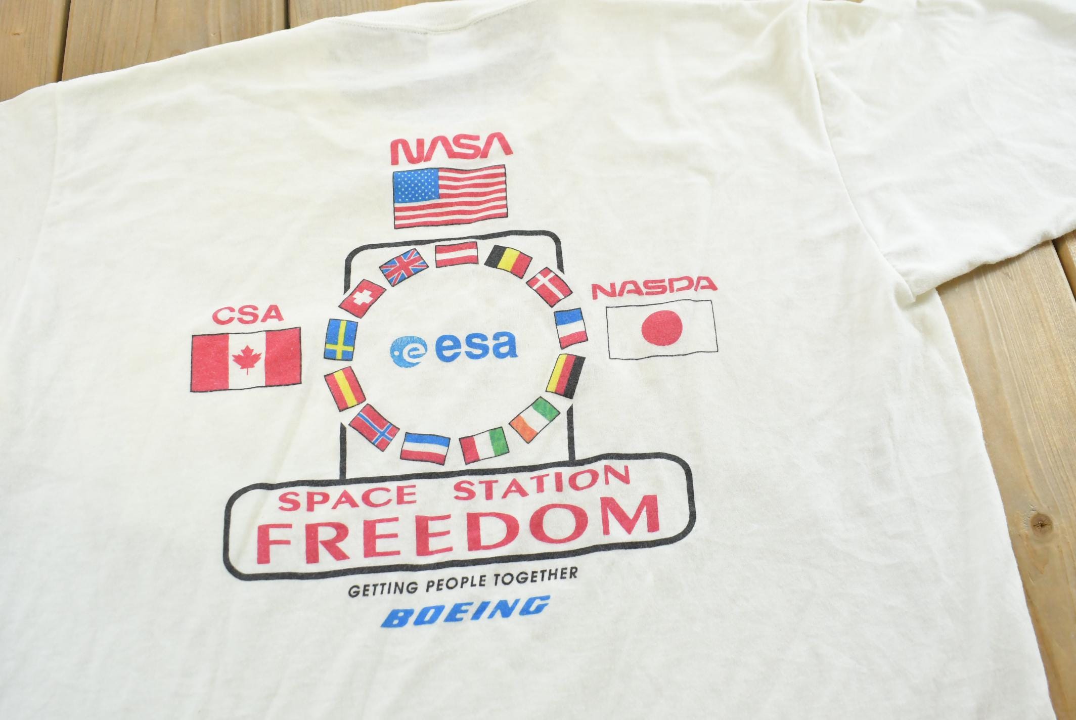 Vintage 1990s Boeing Nasa Space Station Graphic T Shirt Mens L