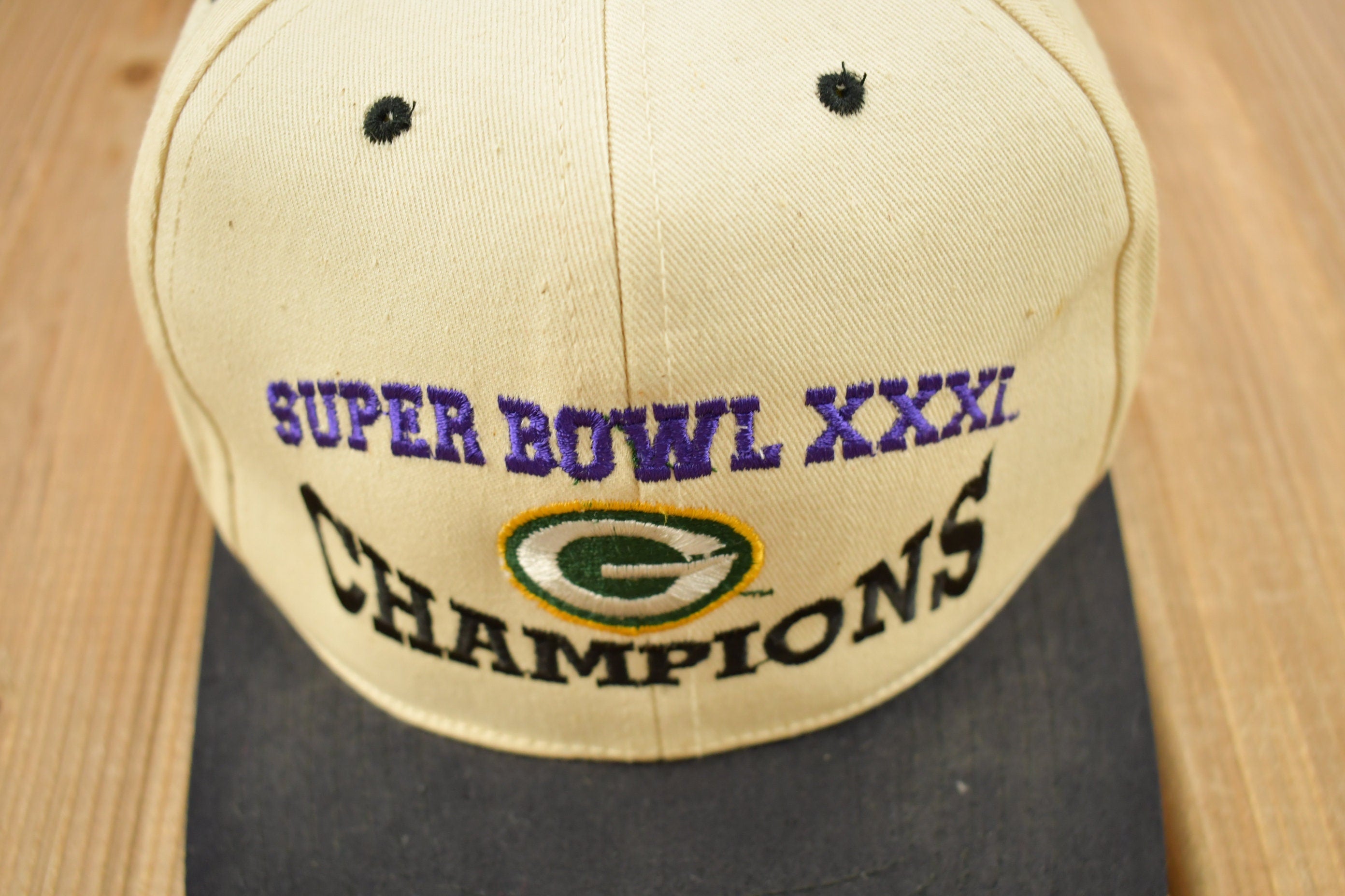 Vintage 1997 Green Bay Packers NFL Super Bowl XXXI Champions Snap Back Hat