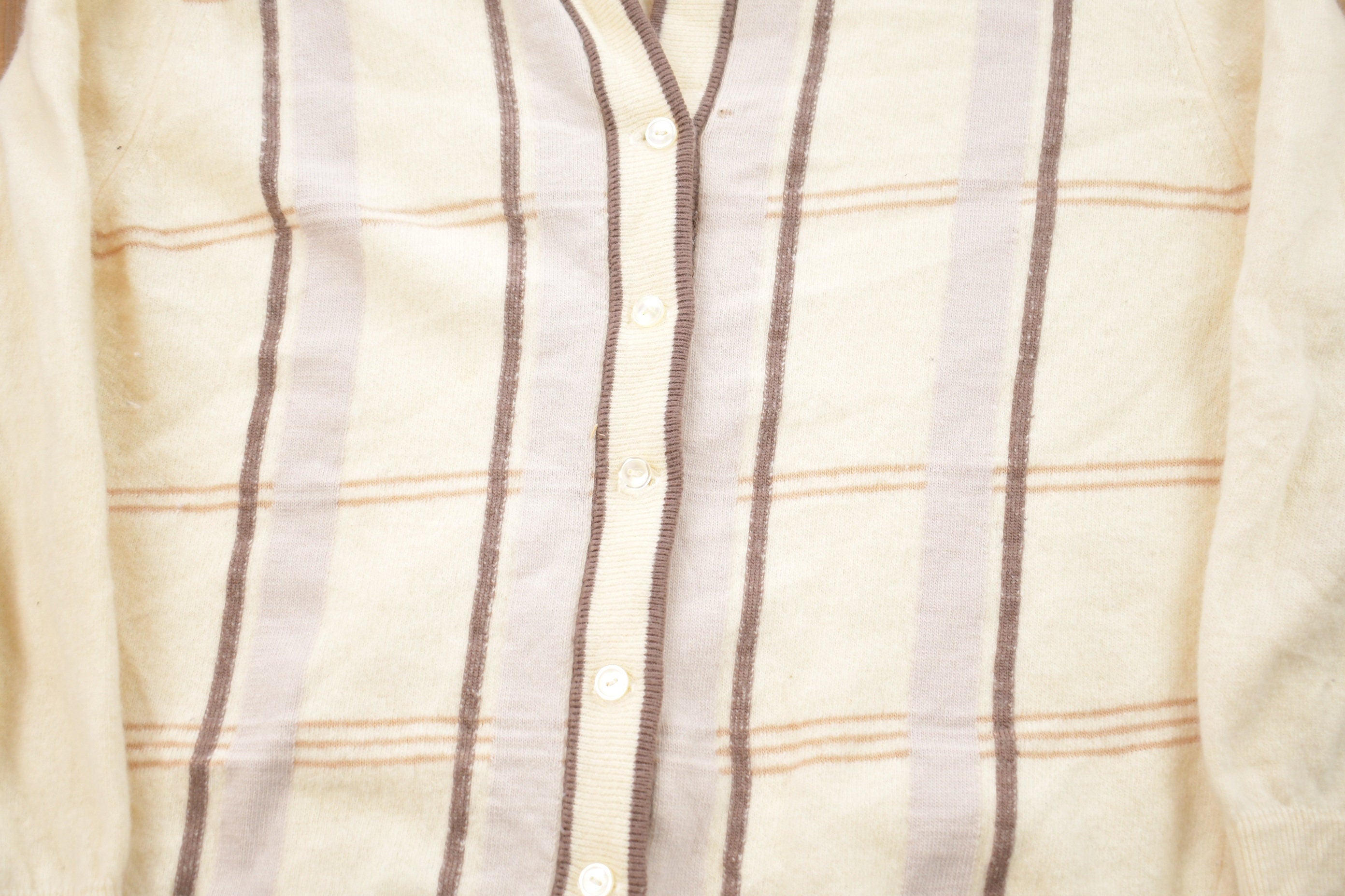Vintage 1980s Fully Fashioned Plaid Knitted Cardigan Sweater
