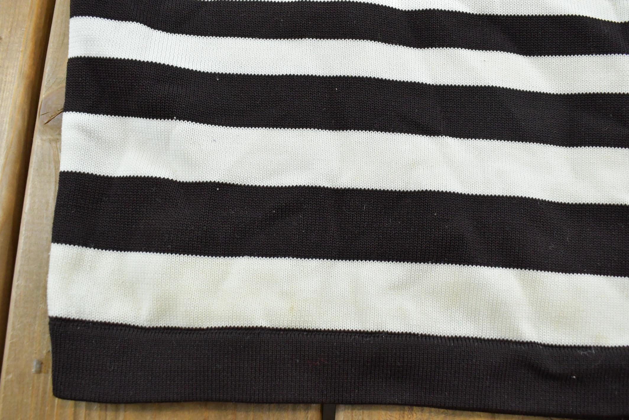 True Vintage 1970s Miss Holly Short Sleeve Quarter Zip Knit Polyester Sweater T-Shirt Womens S /