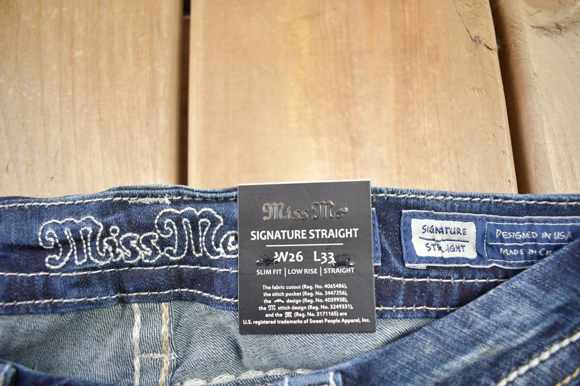 Vintage Y2K Miss Me Bedazzled Low Rise Jeans Size 26x33