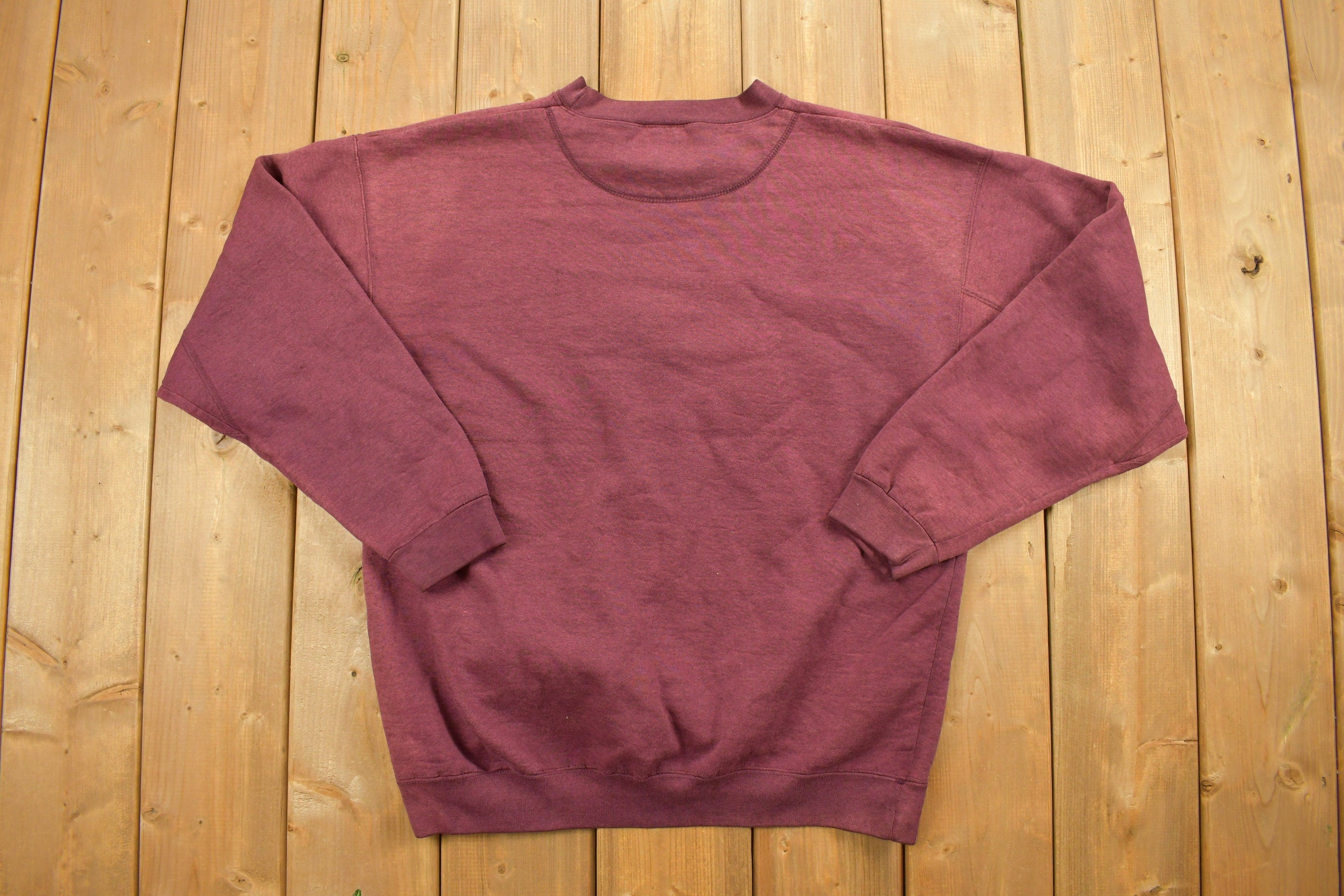 Vintage 1990s Largermouth Fisherman Embroidered Crewneck Sweatshirt