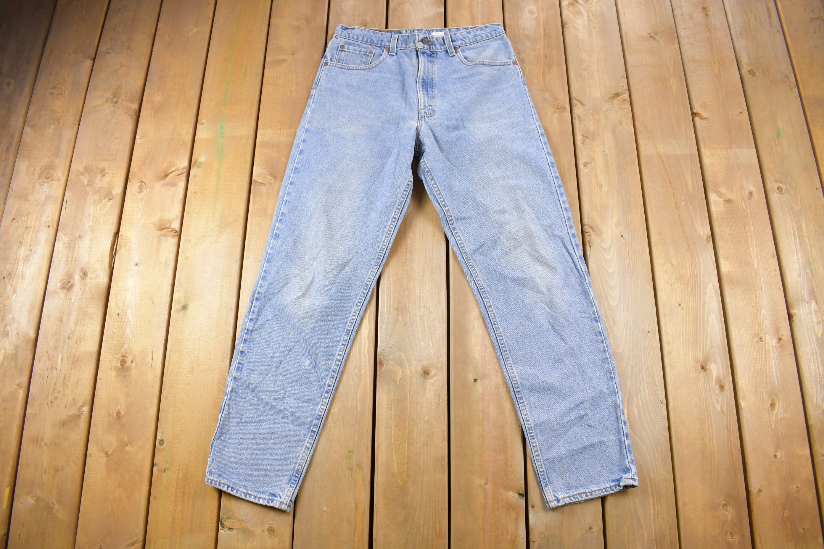 Vintage 1990s Levi's 550 Red Tab Denim Jeans Size 31 x 31