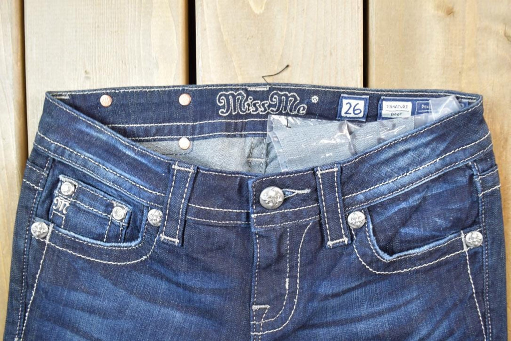 Vintage Y2K Miss Me Bedazzled Low Rise Jeans Size 26x31