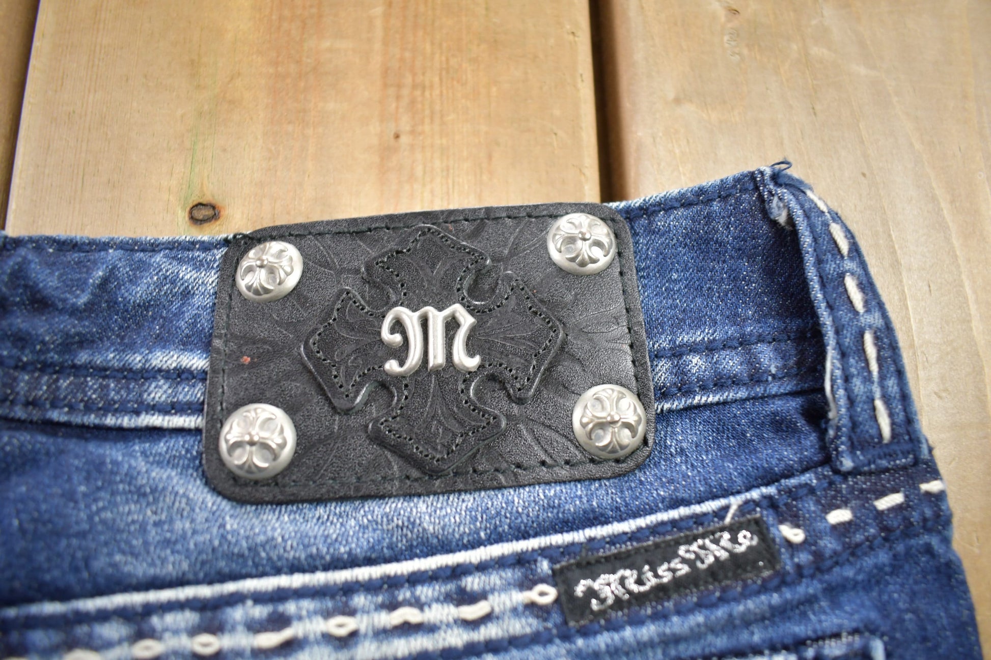 Vintage Y2K Miss Me Bedazzled Low Rise Jeans Size 26x33