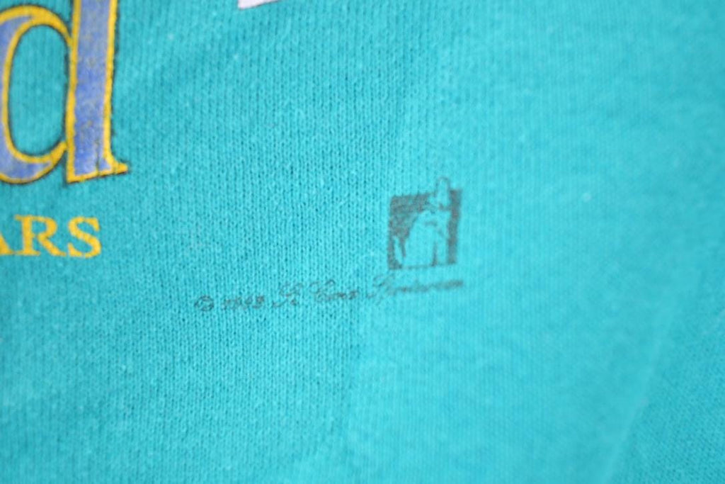 Vintage 1990s Northern Minnesota Big Wolf Ballad Crewneck Sweatshirt Men's M