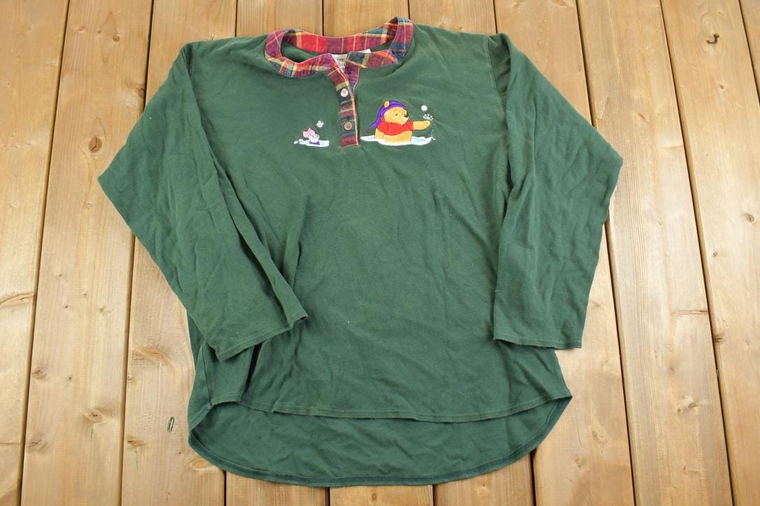 Vintage 1990s Pooh Bear Disney Cartoon Promo Quarter Button Long Sleeve T-Shirt