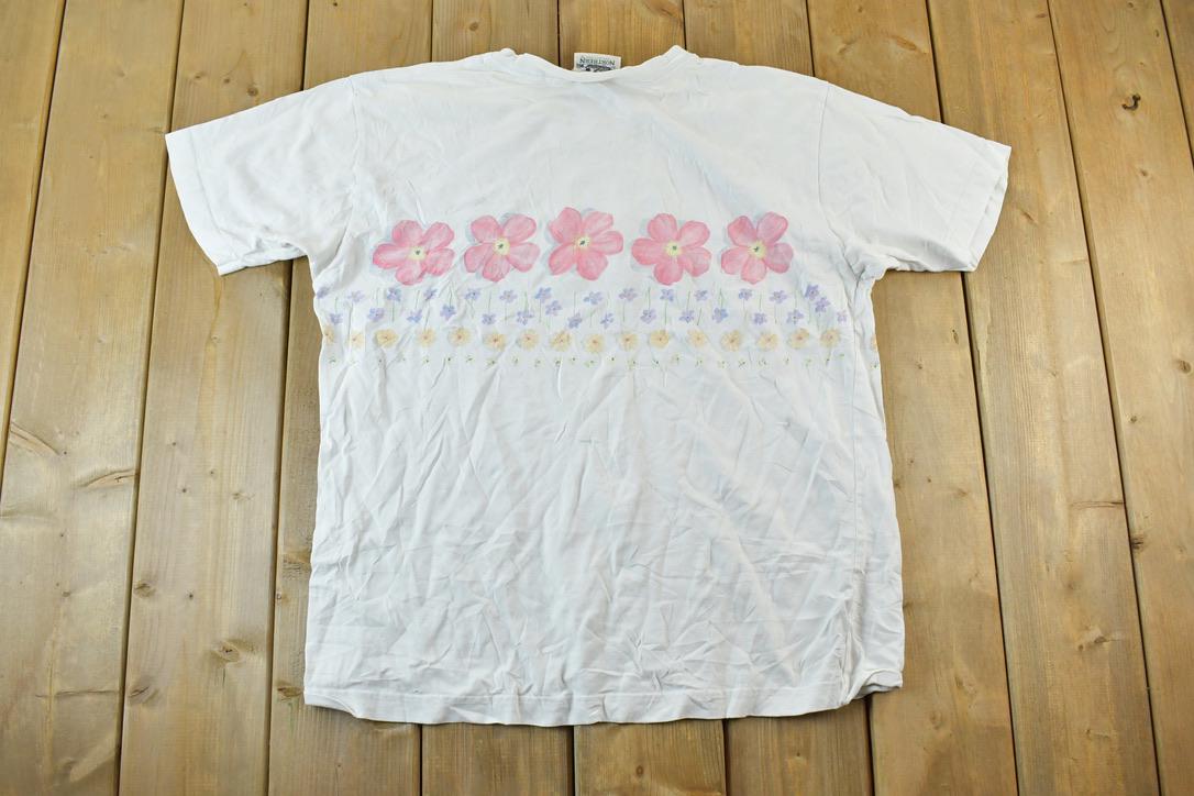 Vintage 1990s Northern Reflections Wrap Around Print T-Shirt / Vintage Floral Souvenir Streetwear / Vacation Tee
