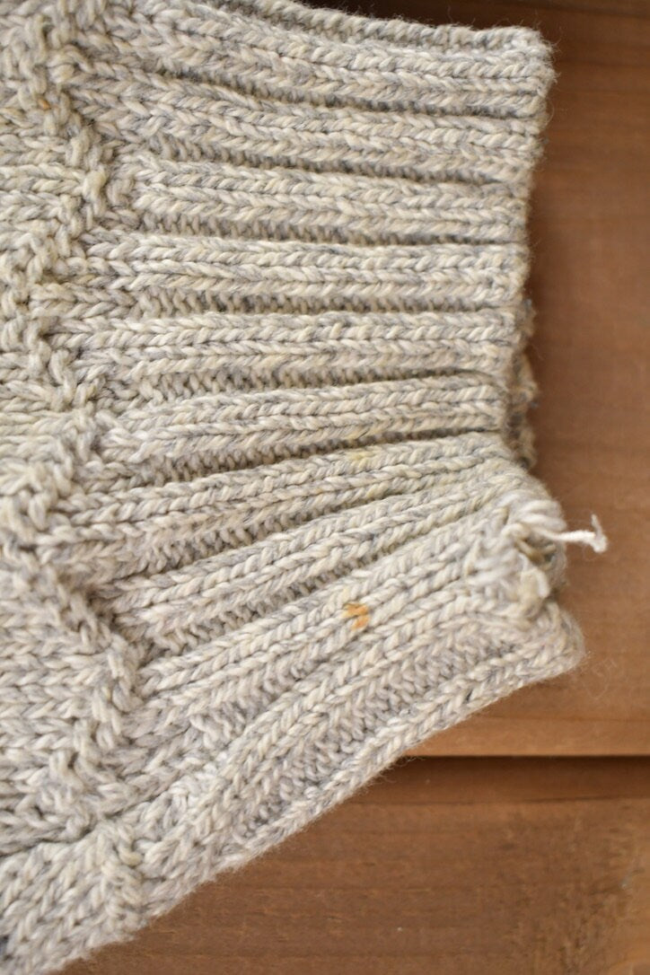 Vintage 1990s Abstract Pattern Knitted Crewneck Sweater / Vintage 90s Crewneck / All Over Pattern / 90s Knit / Sweatshirt / Abstract Pattern