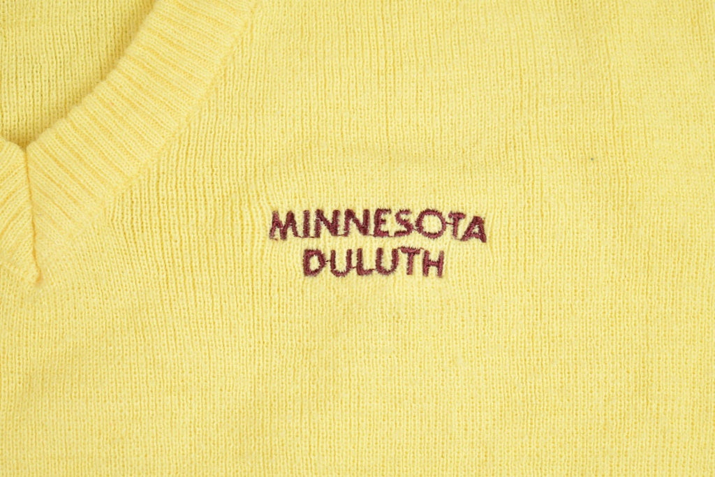 Vintage 1980s Duluth East Embroidered Knitted Champion Sweatshirt