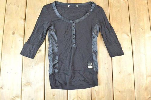 Women Vintage Fracomina Y2K T-Shirt / Vigoss Grunge Skull Print / Contrast Stitch / Internet Famous Clothing / Over Dyed / Y2K Bedazzled