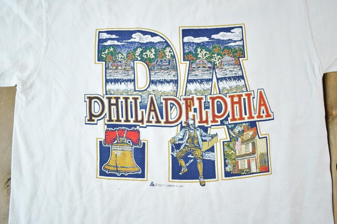 Vintage 1990s Philadelphia Souvenir Single Stitch Graphic Print T-Shirt Made In USA