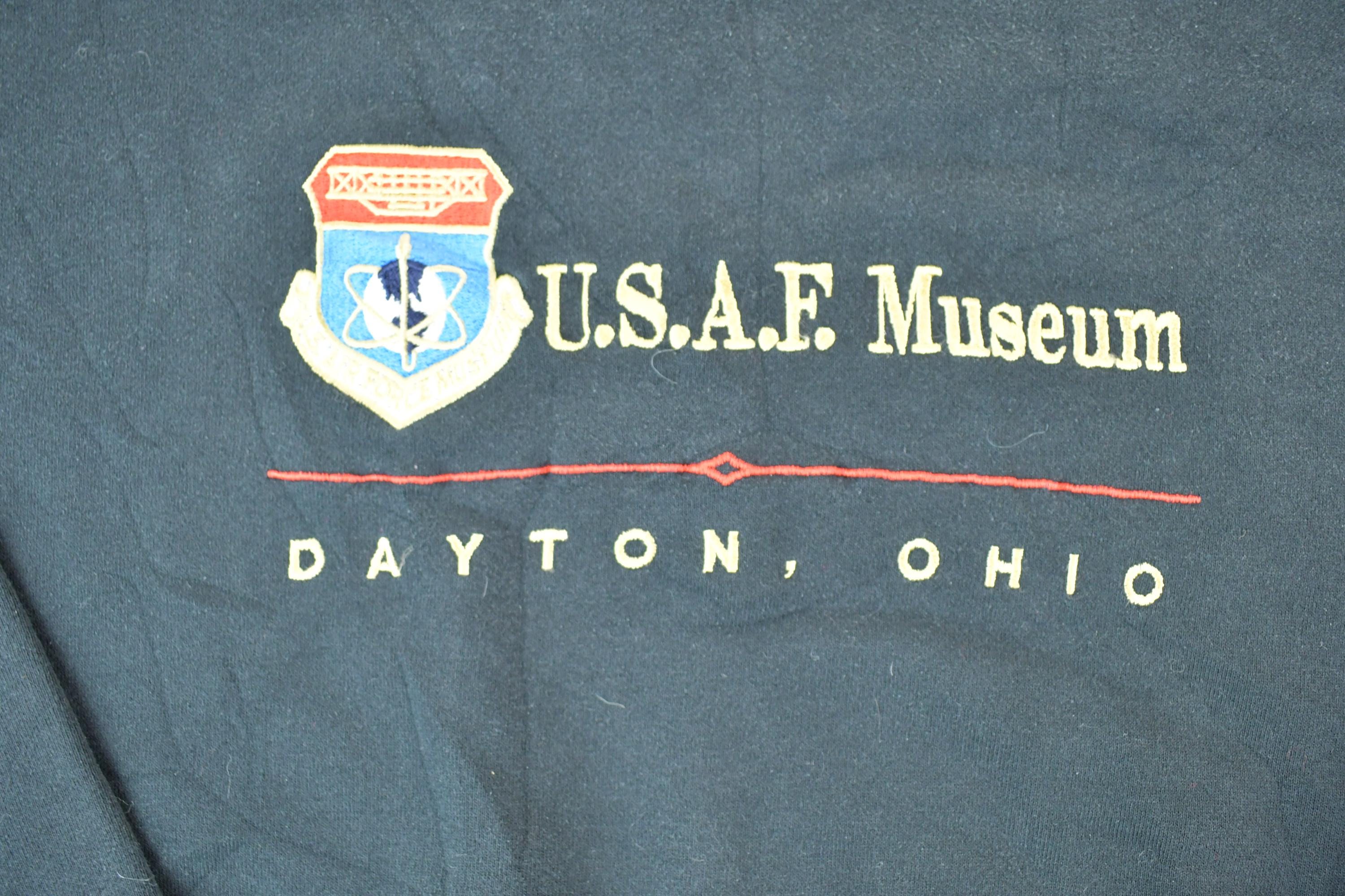 Vintage 1990s USAF Museum Dayton Ohio Souvenir Crewneck Sweatshirt Made In USA