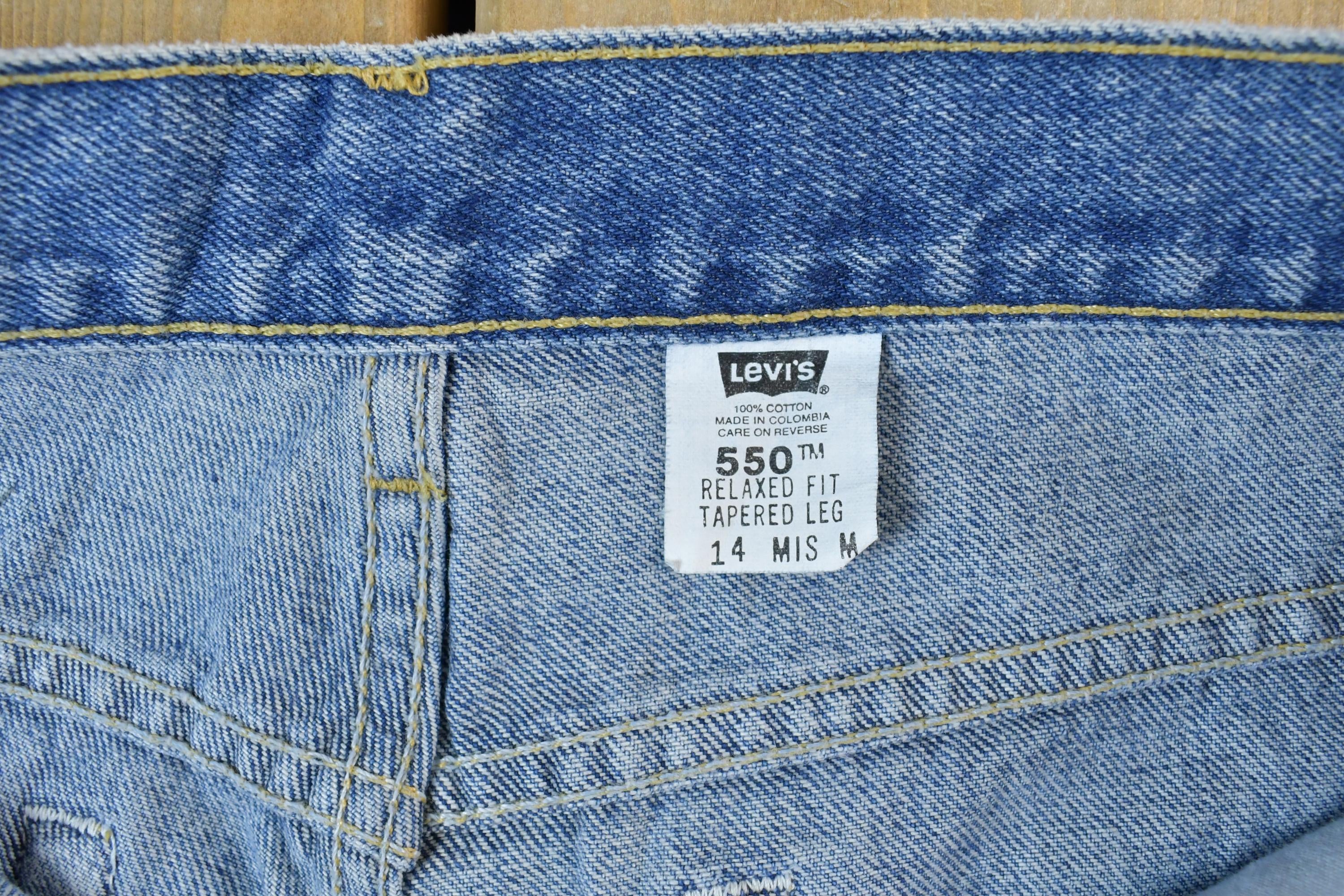 Vintage 1990's Levi Strauss 550 Red Tab Denim Jeans Size 32x29