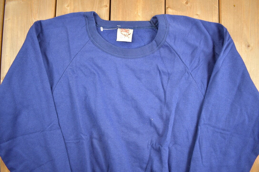 Vintage 1980s Blank Blue Stag Crewneck Sweatshirt / 80s Crewneck / Made In Canada / Essential / 80s Blank / Raglan Sleeve Crewneck /