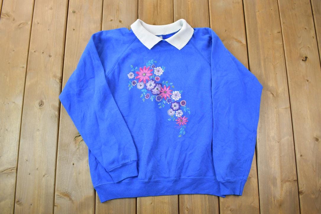 Vintage 1990s Hanes Double Collar Brilliant Blue Floral Cute Crewneck Sweater
