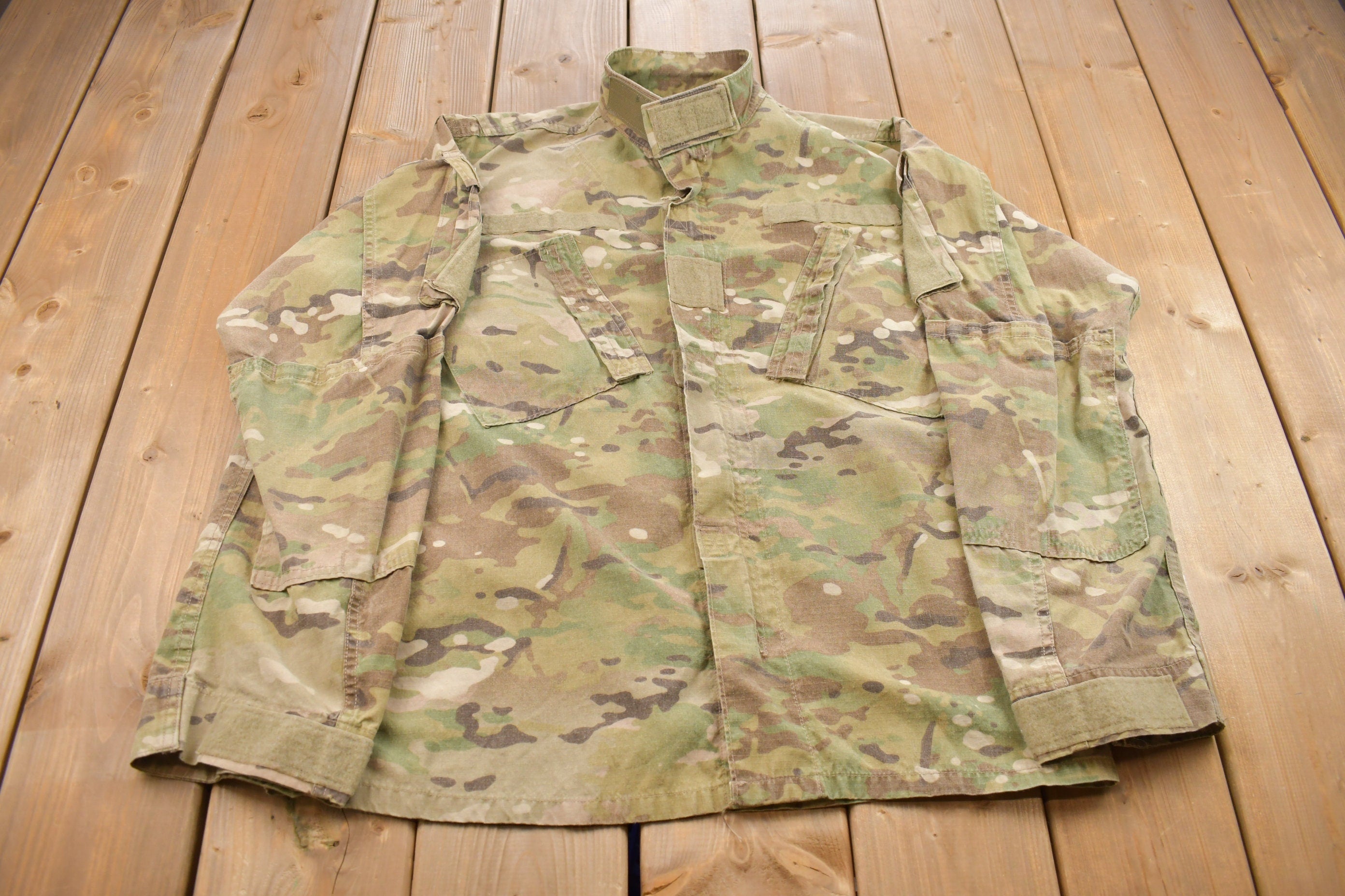 Vintage 2001 Desert Camo Military Zip Up Jacket