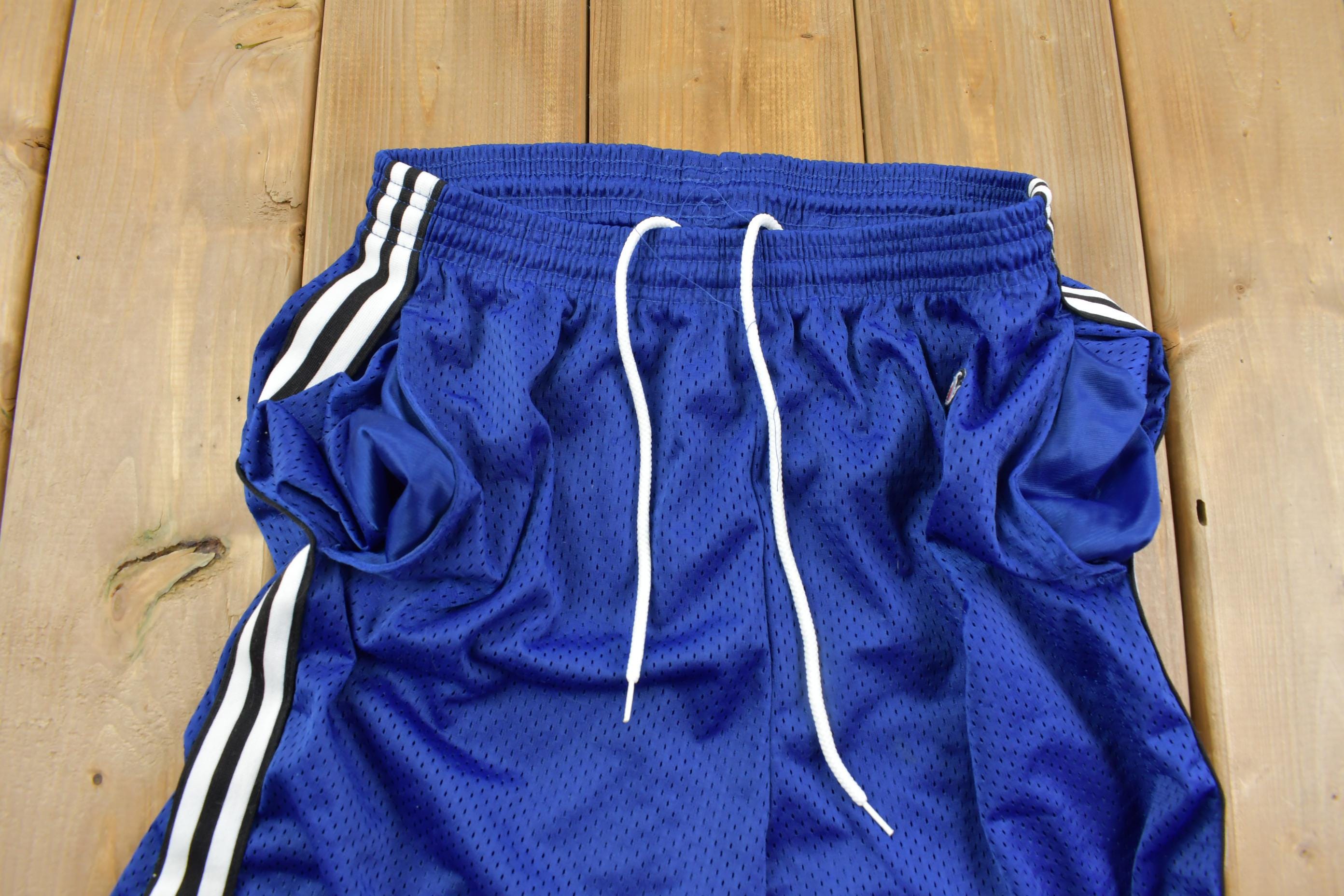 Vintage 1990s Champion Basketball Shorts M