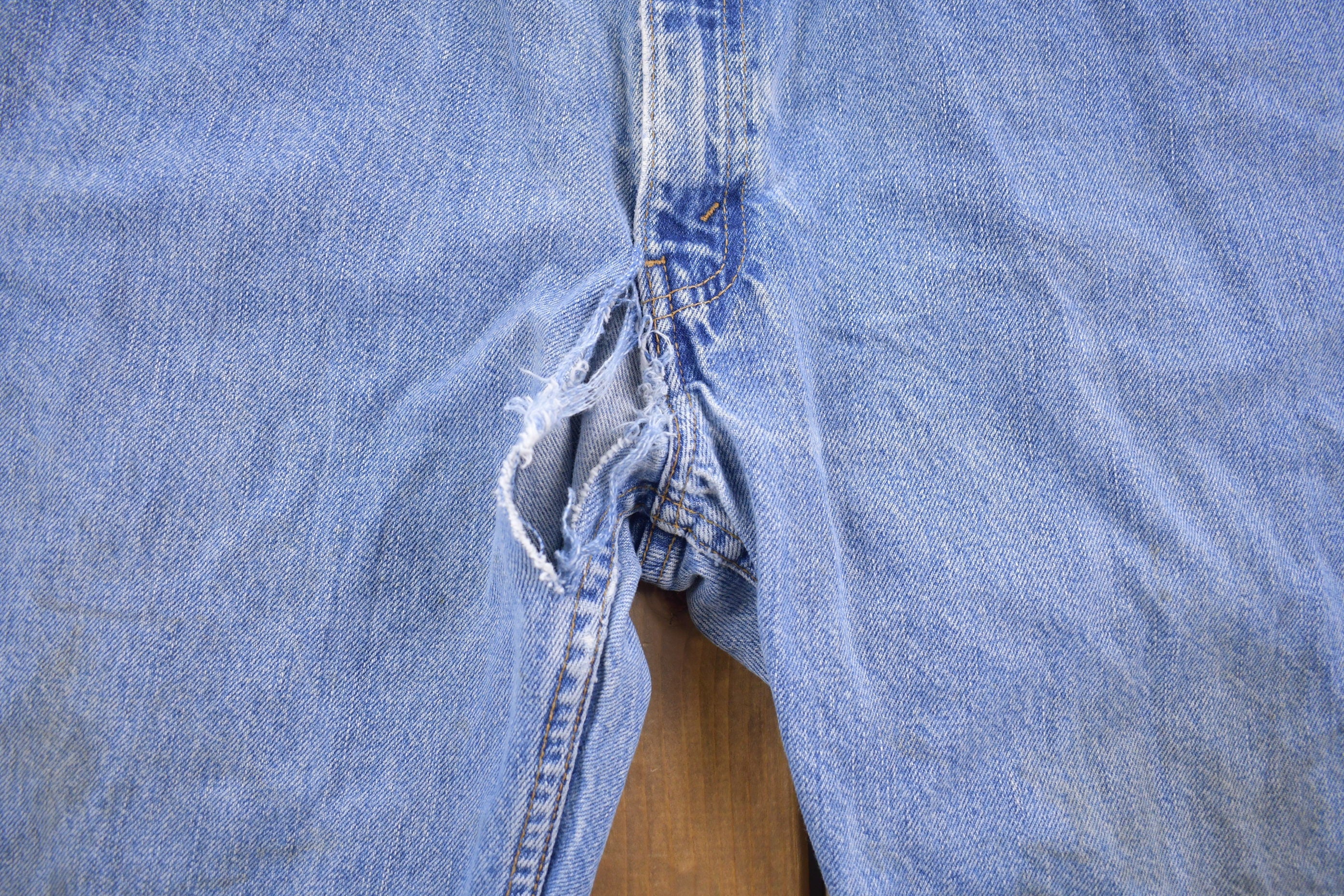 Vintage 1990s 505 Levi's Red Tab Jeans Size 35 x 30