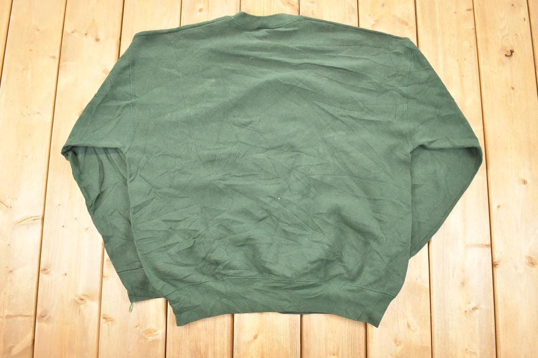 Vintage 1990s Mickey Mouse Embroidered Disney Crewneck Sweater Men's XL