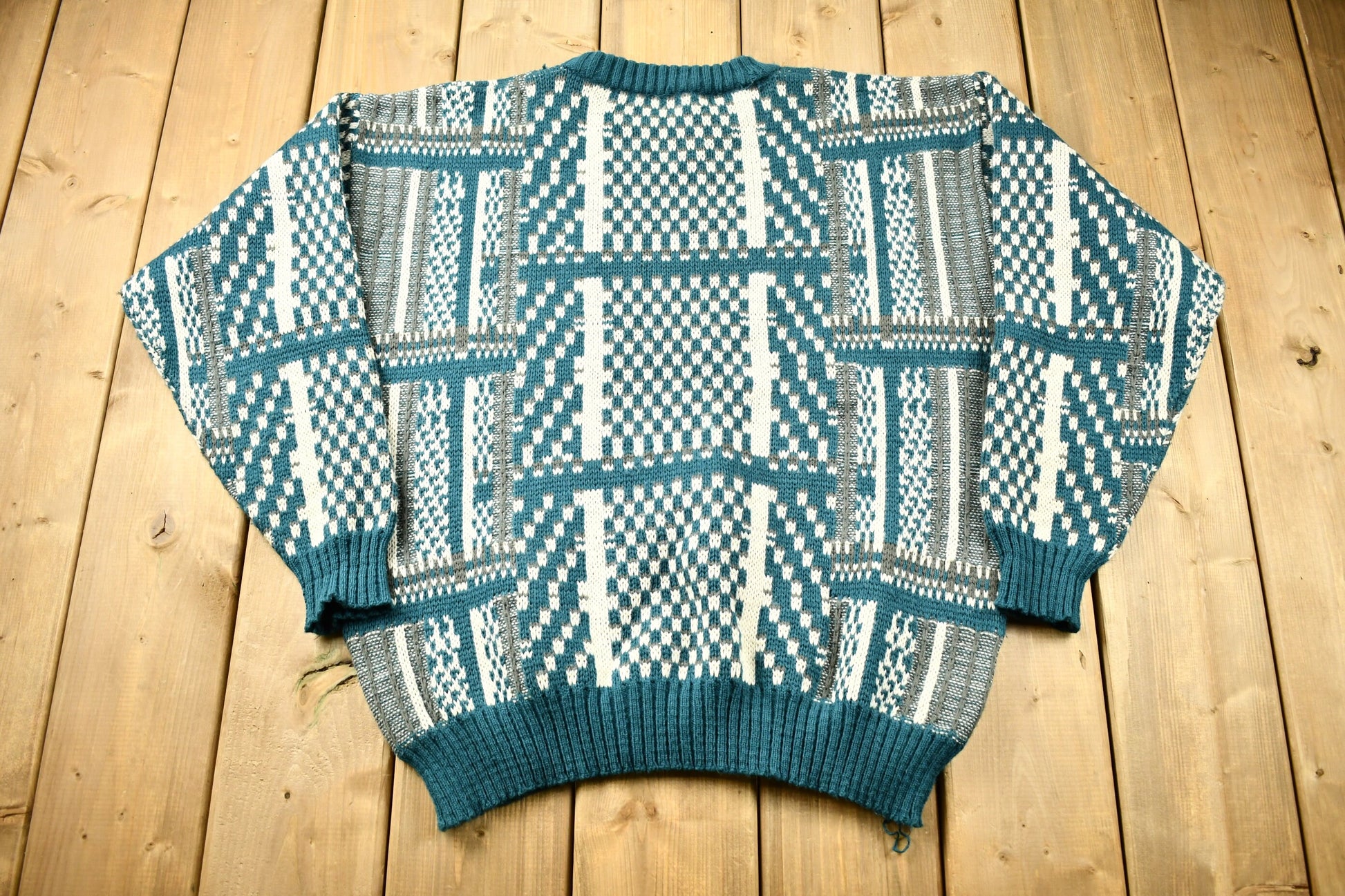 Vintage 1990s All Over Pattern Knitted Crewneck Sweater /