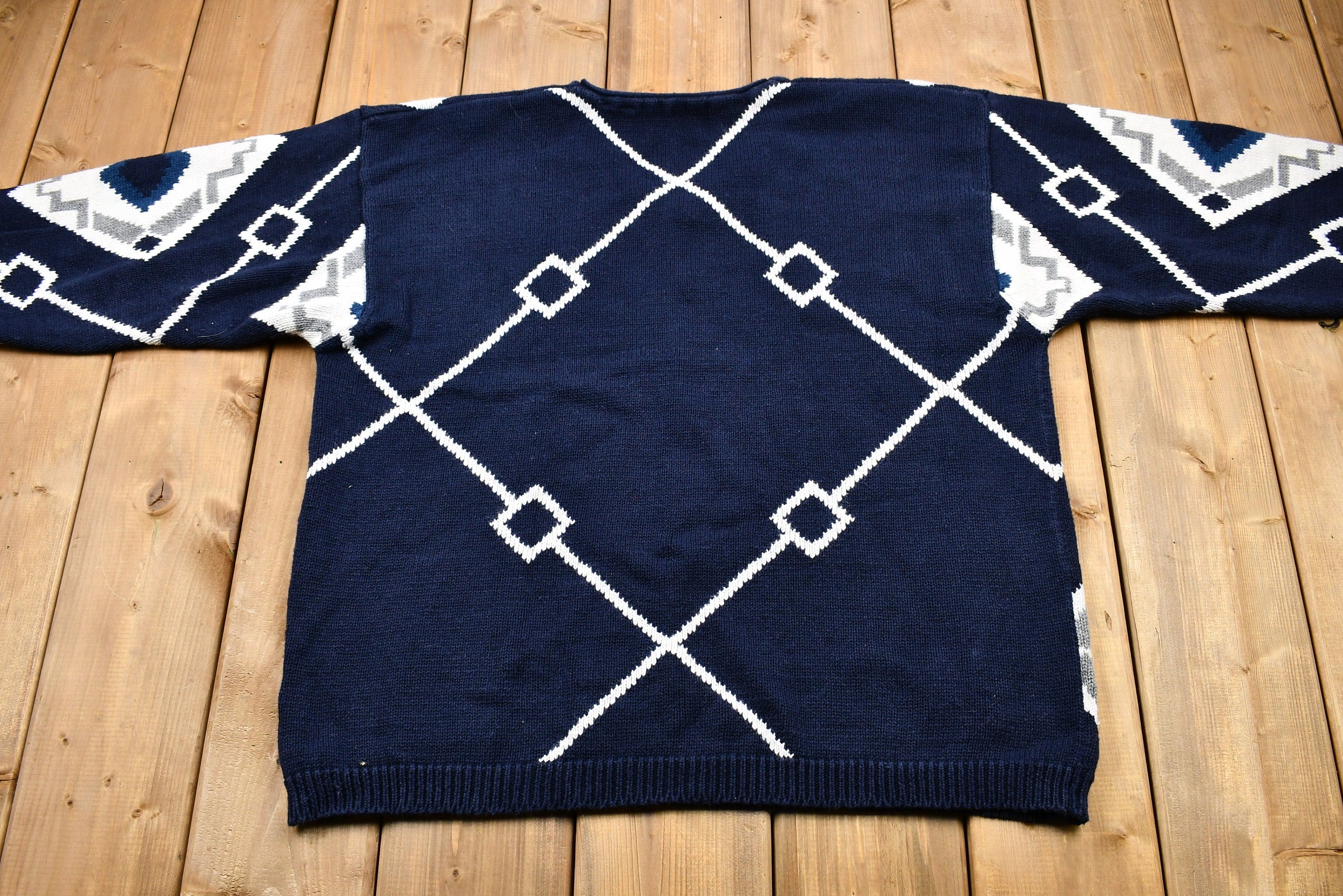 Vintage 1990s Abstract Diamond Knit Crewneck Sweater