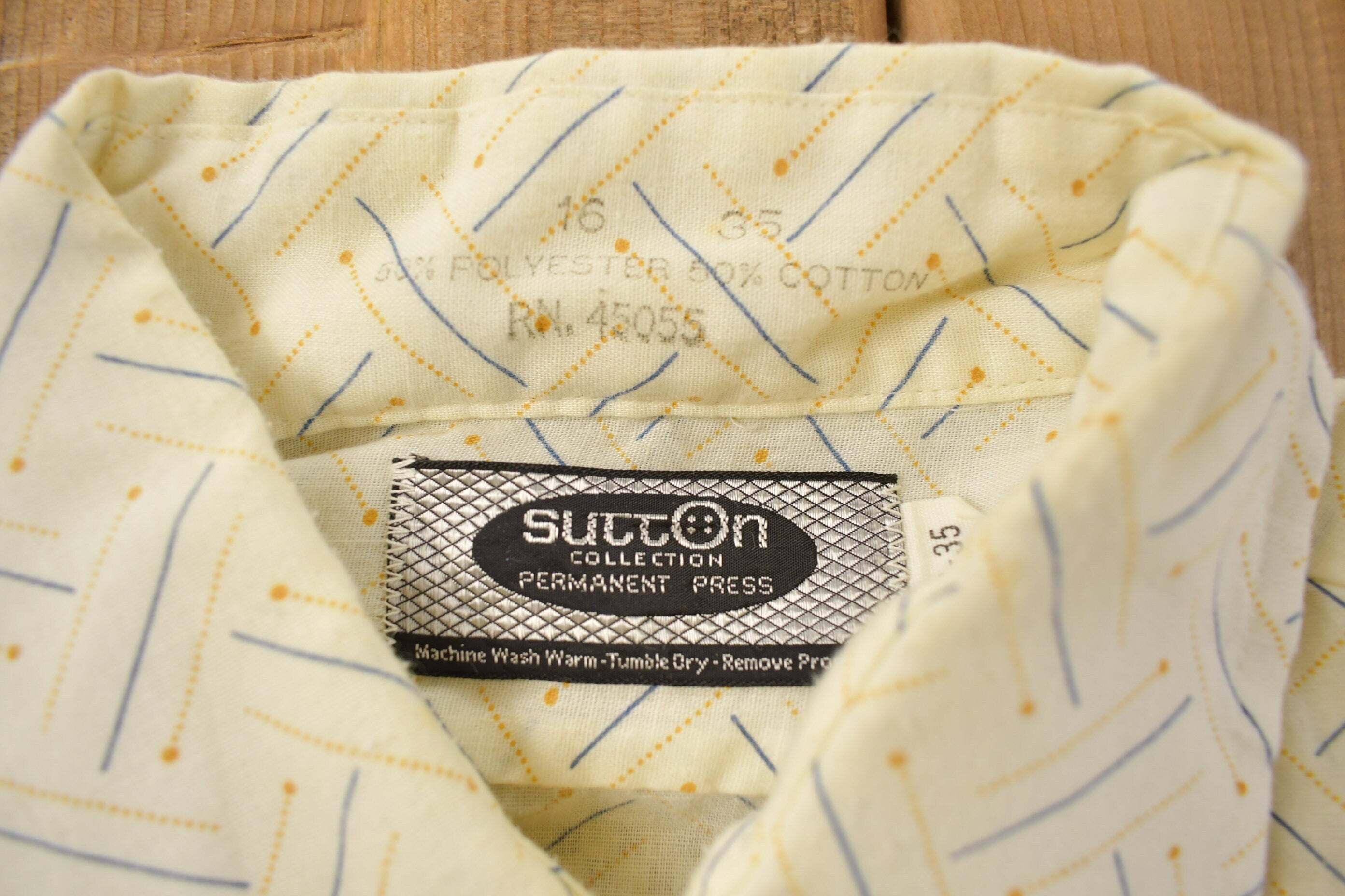Vintage 1990s Sutton Patterned Button Up Shirt