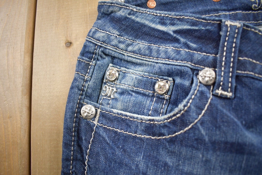 Vintage Y2K Miss Me Bedazzled Low Rise Jeans Size 26x31