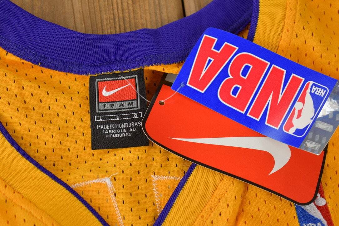 Vintage 2001 Deadstock Kobe Bryant Los Angeles Lakers #8 Nike Team Jersey Men's Large