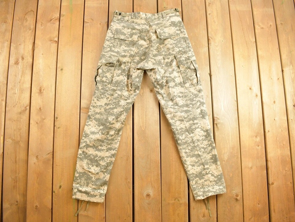 Vintage 1990s Military Digital Camouflage Cargo Pants Size 27 x 30 / Streetwear / Army Pants / Vintage Cargos / Digi Camo / Tactical Pants