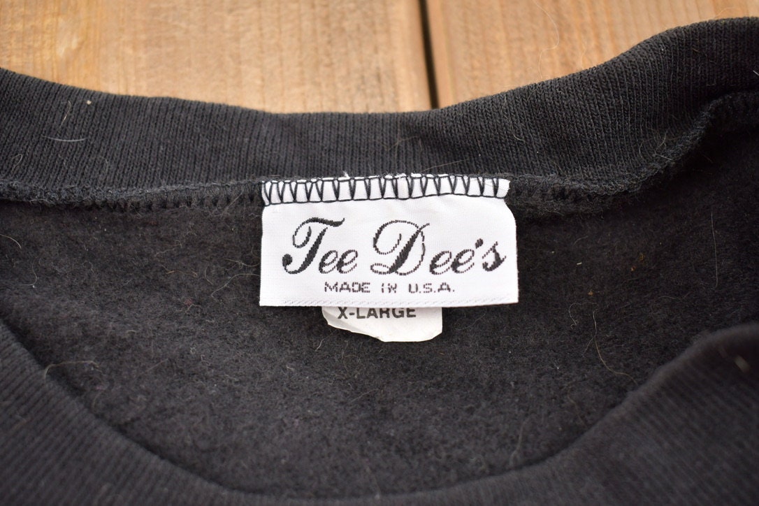 Vintage 1990s Tee Dee's Kittens and Flowers Themed Crewneck Sweater