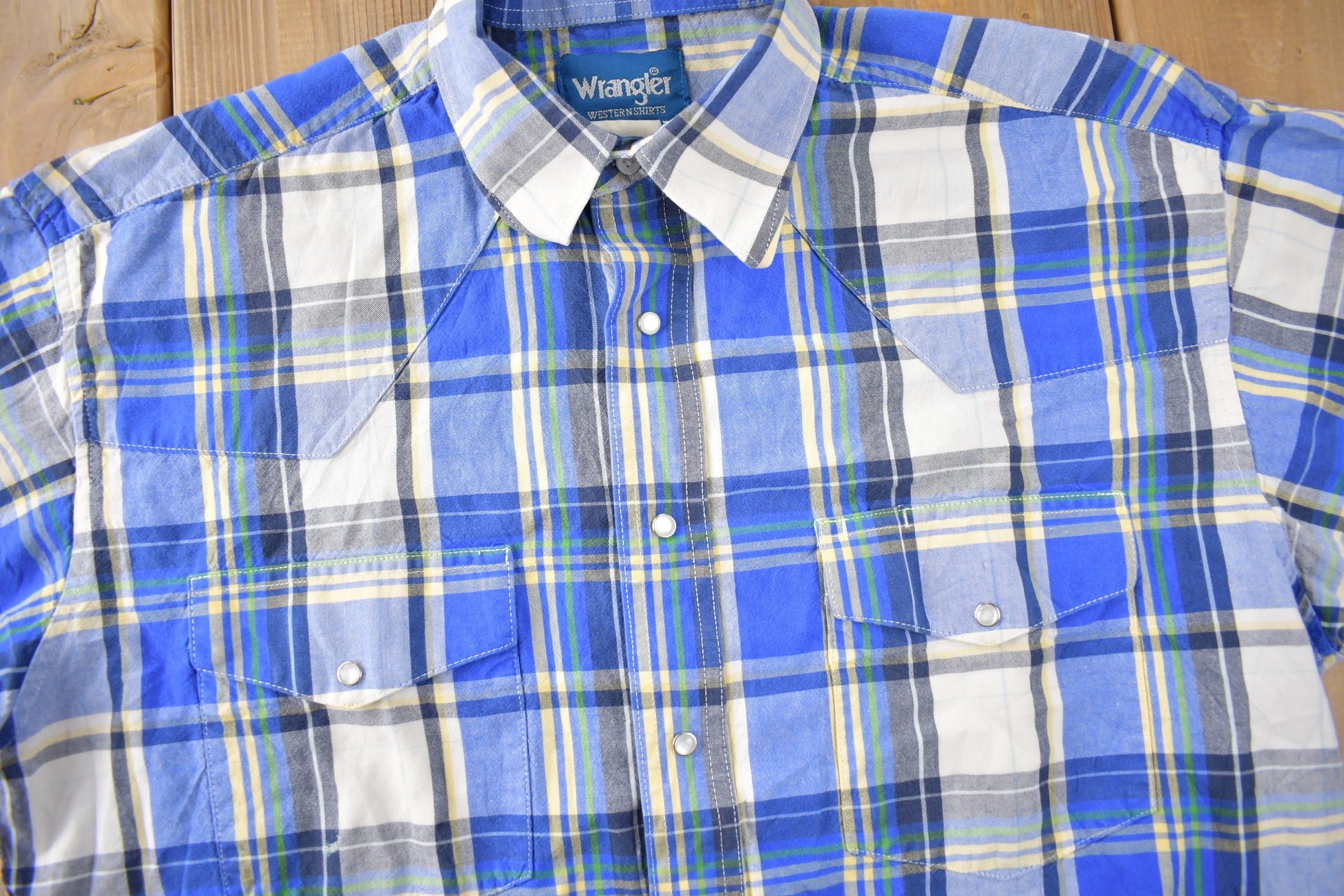 Vintage 1990s Wrangler Western Shirts Pearl Snap Short Sleeve Plaid Button Up Shirt Size L