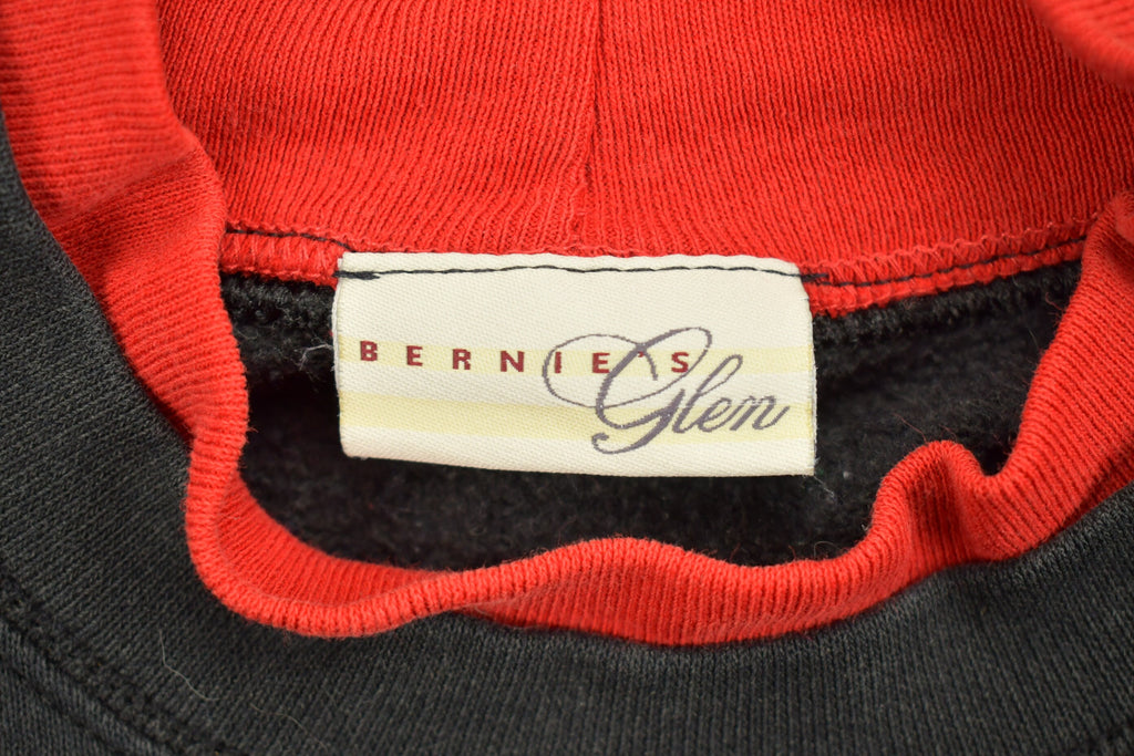 Vintage 1990s Cute Bird Themed Crewneck