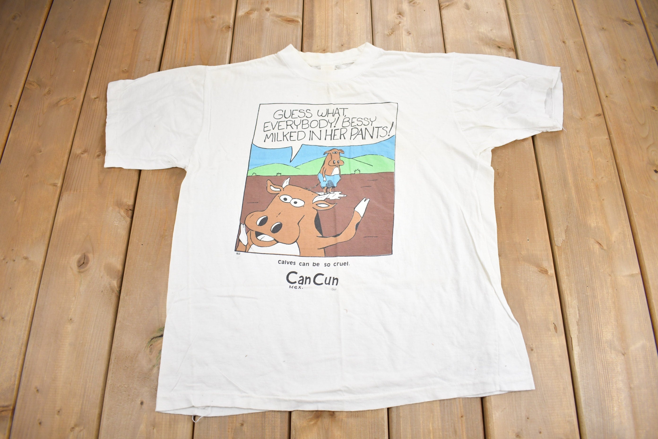 Vintage 1980s Cancun Mexico Souvenir T Shirt
