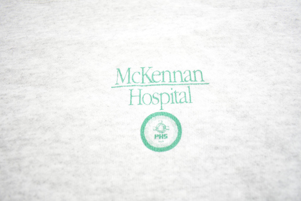Vintage 1990s Mckennan Hospital Souvenir Travel Crewneck Sweatshirt Made In USA
