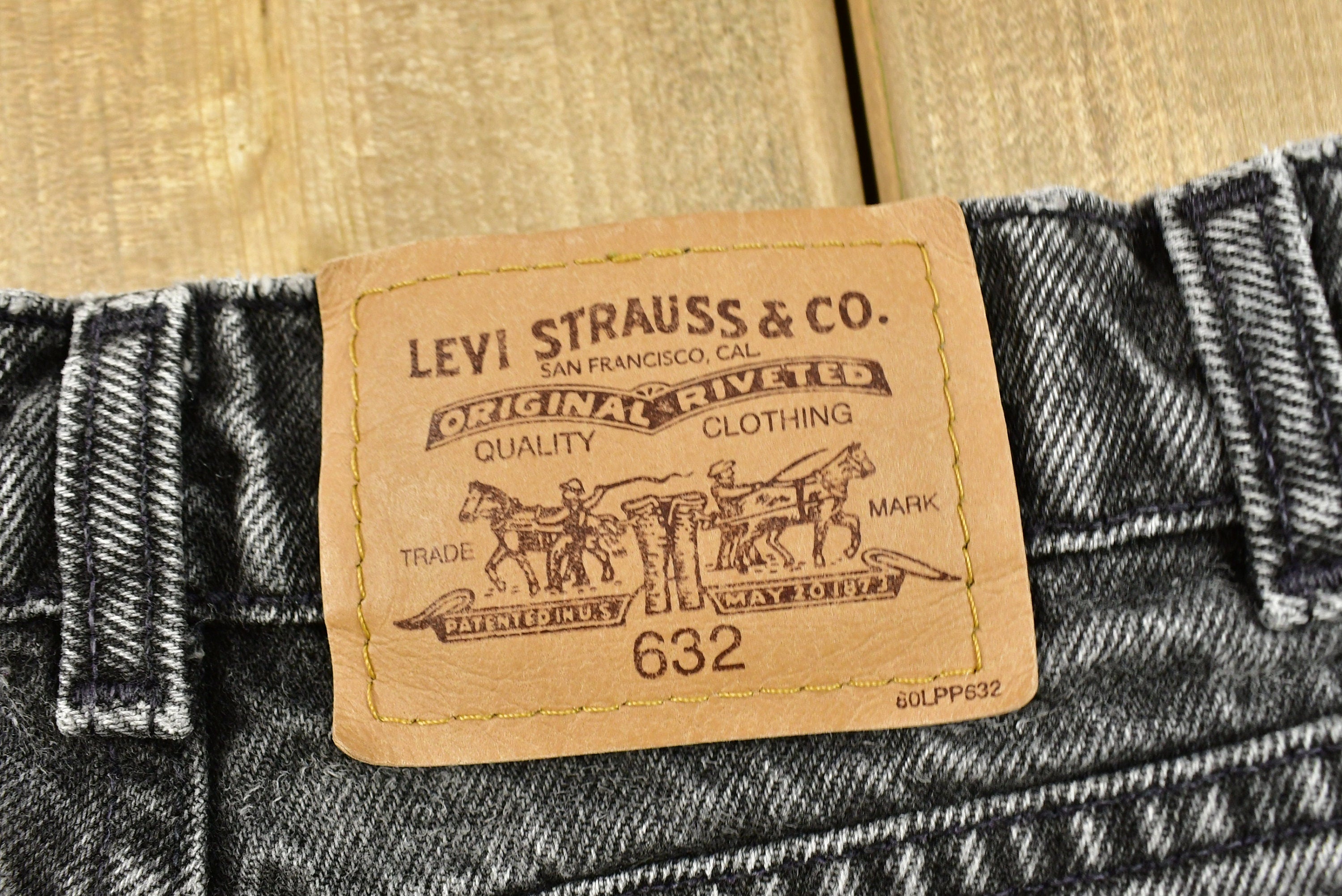 Vintage 90's Levi's 632 Orange & White Tab Jeans Size
