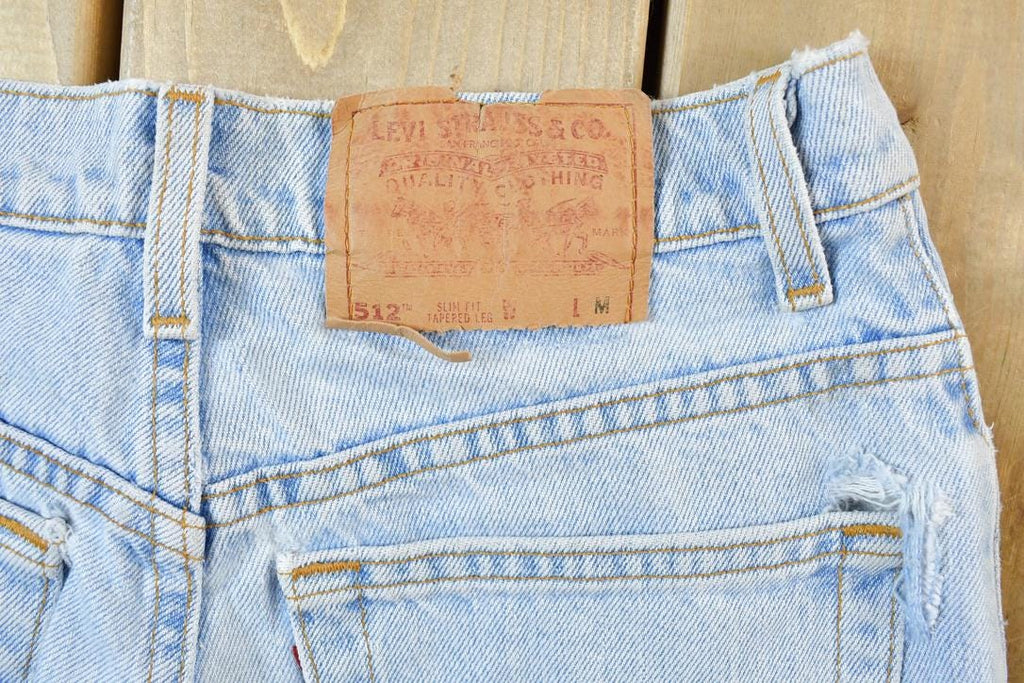 Vintage 1990s Levi Strauss Red Tab Denim Jeans Size 28
