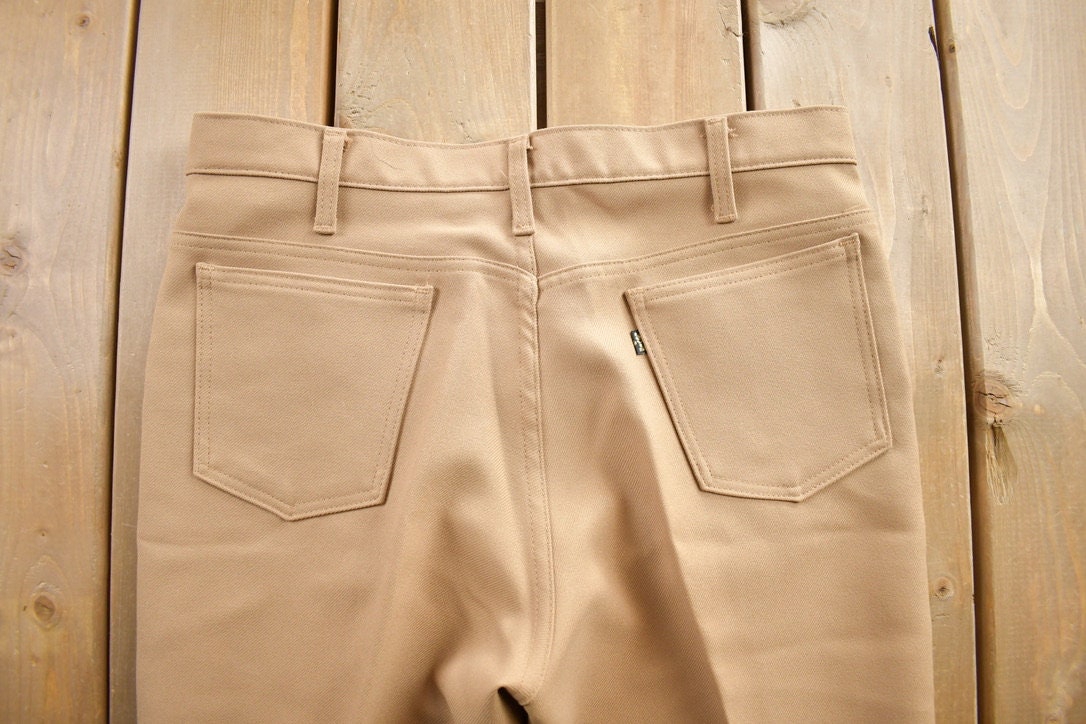Vintage 1970s Levi's Khakis Made In USA Size 35x32