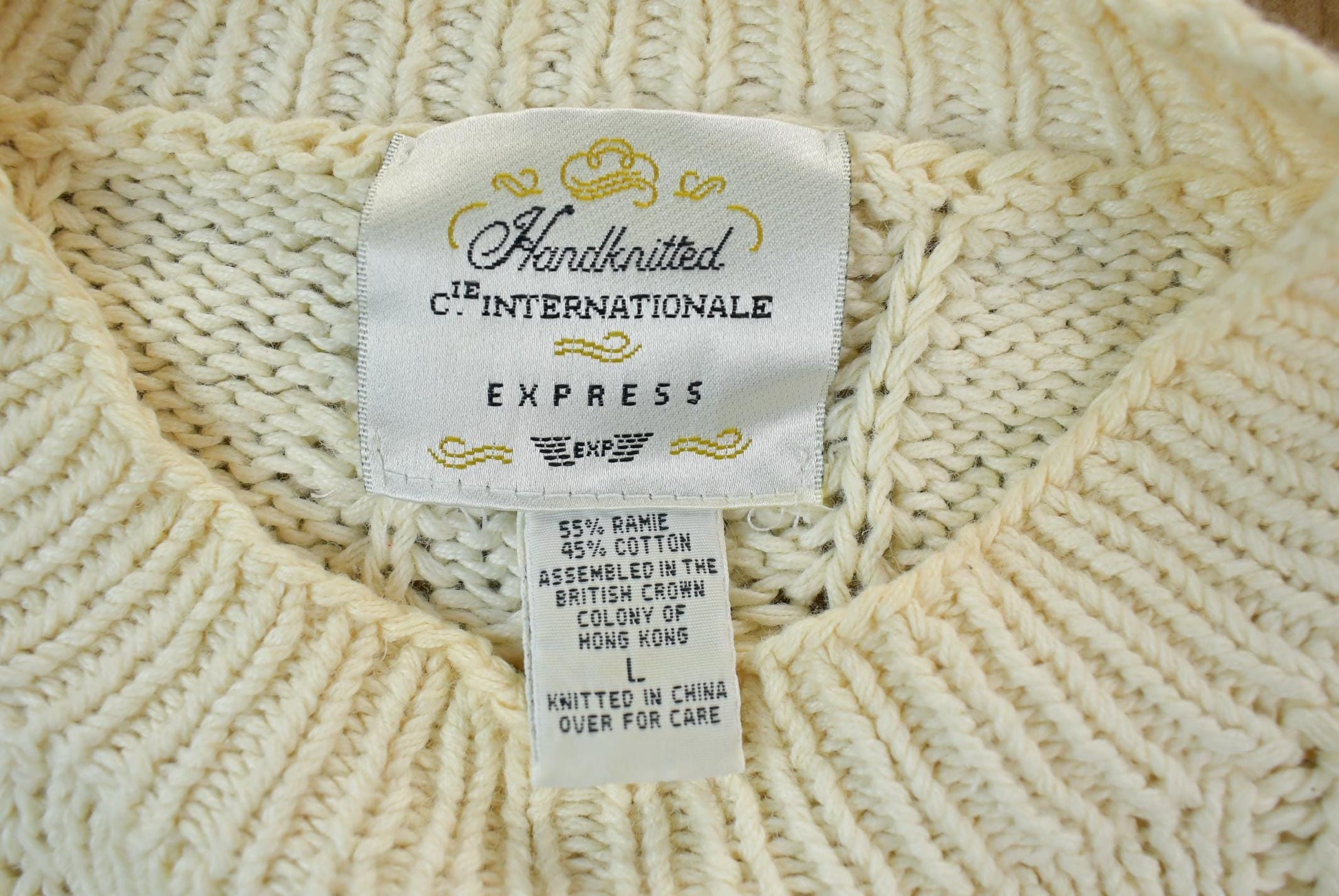 Vintage 1990s Hand Knitted Cie International Express Cable Knit Crewneck Sweater / 90s Crewneck / Made In Hong Kong / Preppy Hand Knit