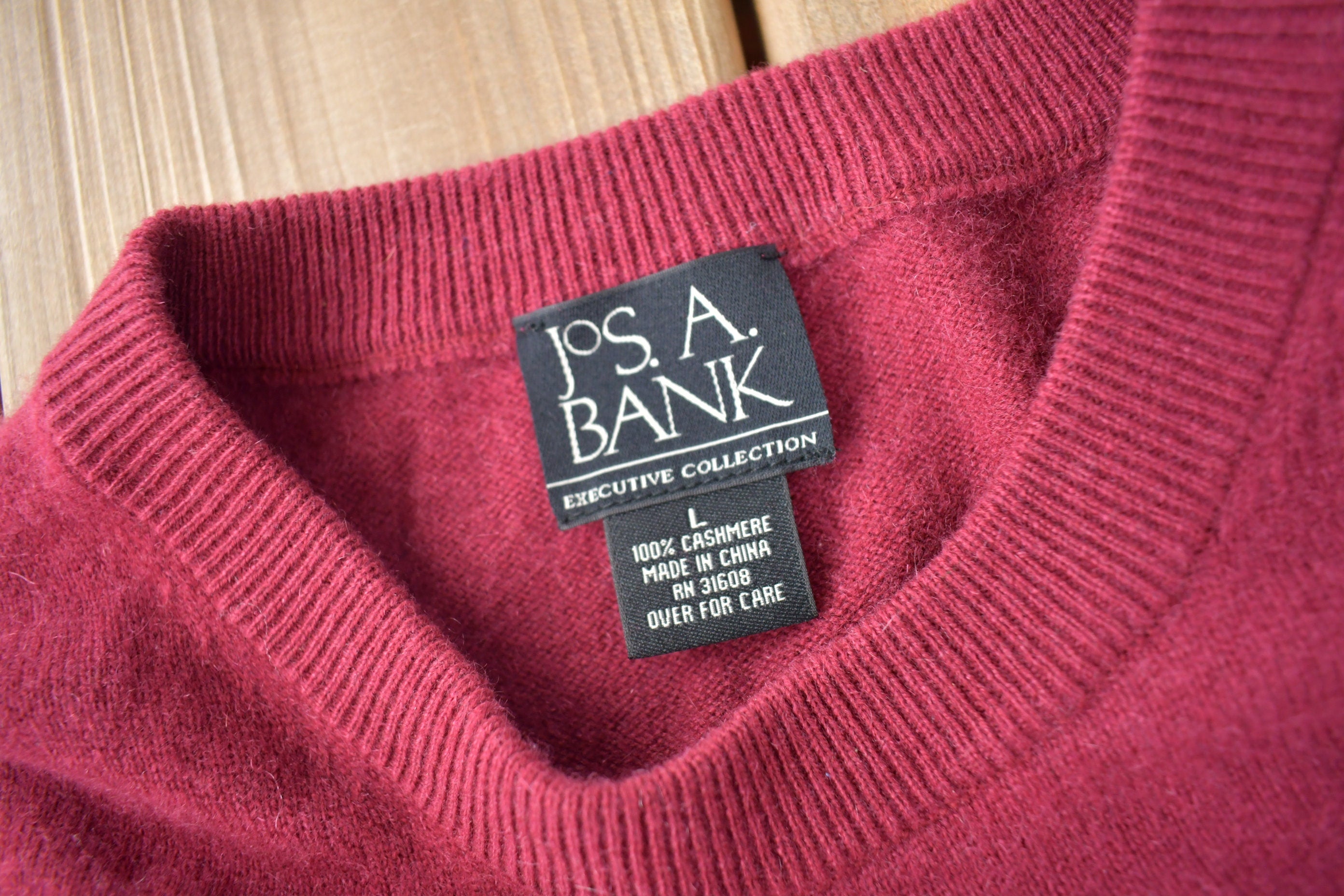 Vintage 1990s Jos. A. Bank 100% Cashmere Knit Sweater