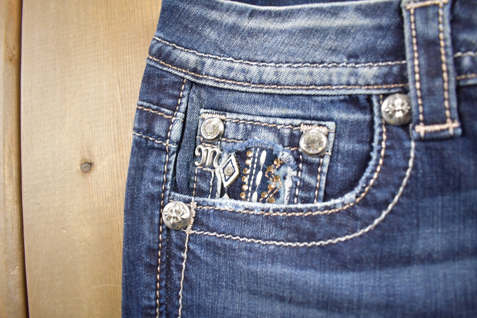 Vintage Y2K Miss Me Bedazzled Low Rise Jeans Size 26x32