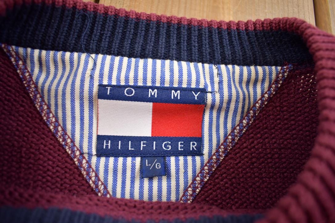 Vintage 1990s Tommy Hilfiger Embroidered Knit Crewneck Sweater