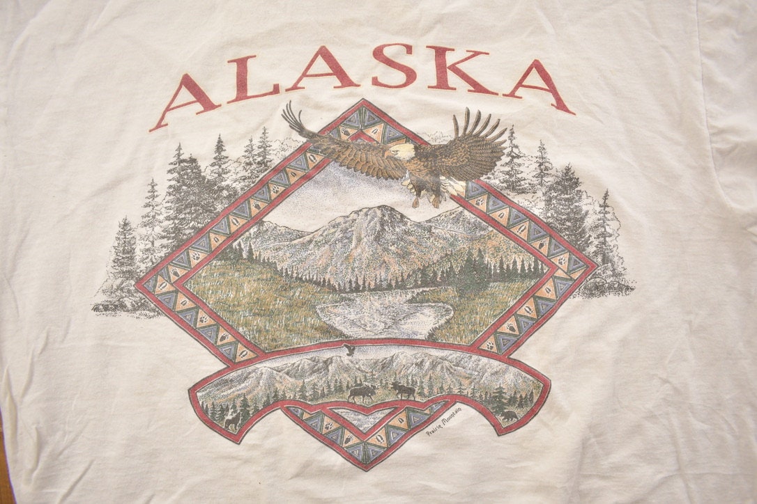 Vintage 1990s Beautiful Alaska Travel T-Shirt