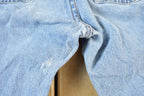 Vintage 1990s Levi's 550 Red Tab Jeans Size 29x 32