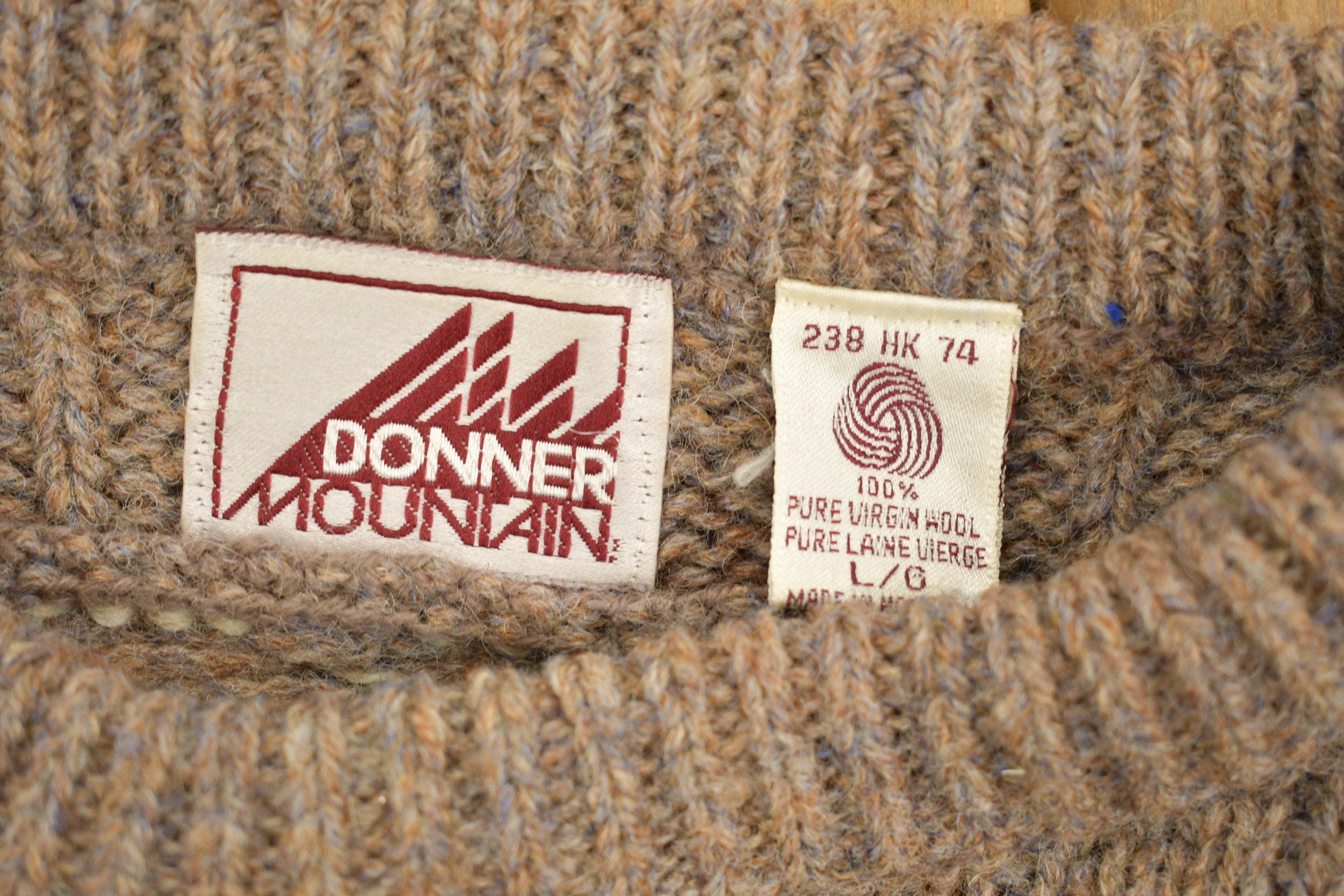 Vintage 1990s Donner Mountain Knitted Crewneck Sweater