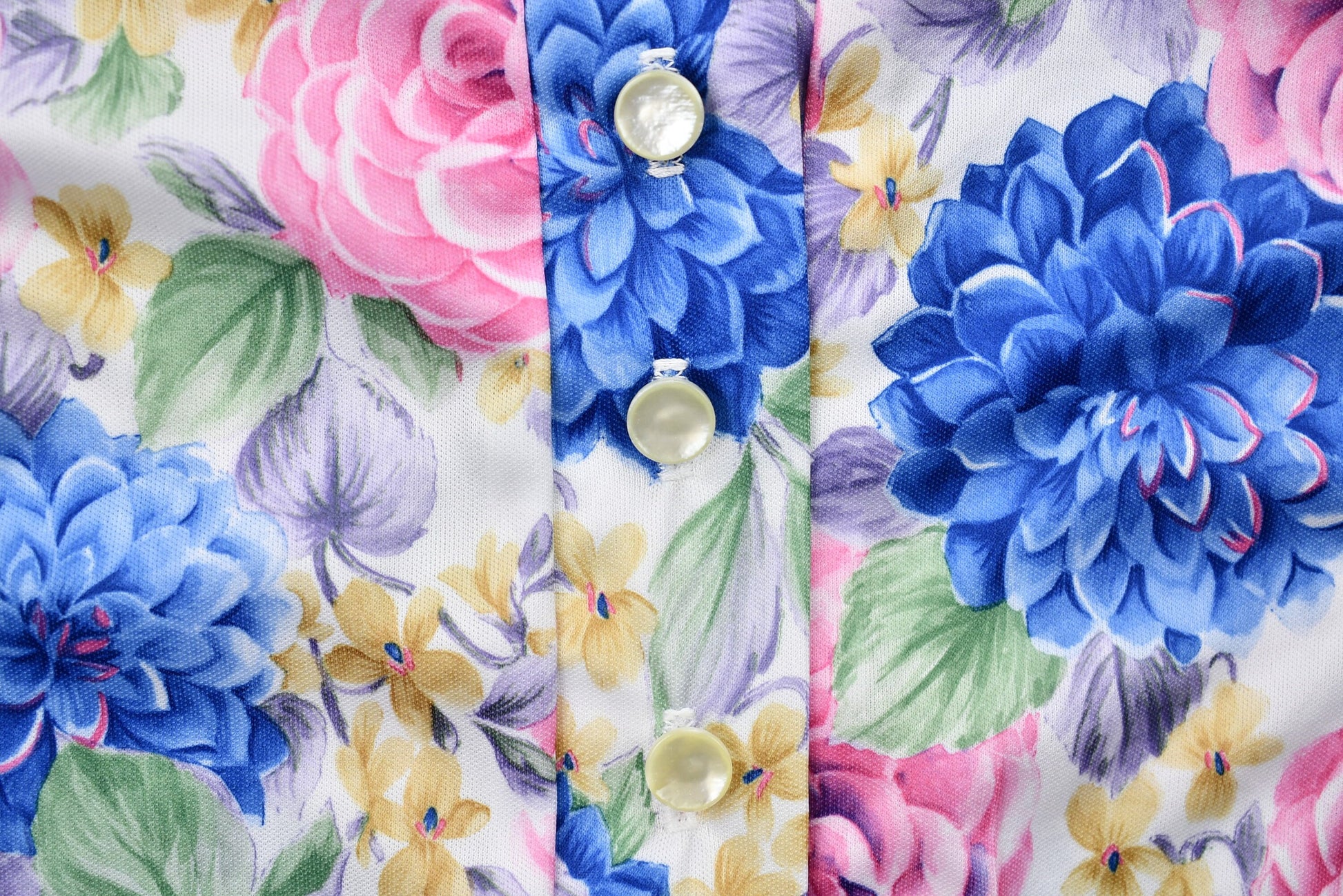 Vintage Late 1960s Floral Polyester Quarter-Button Up Short Sleeve Blouse