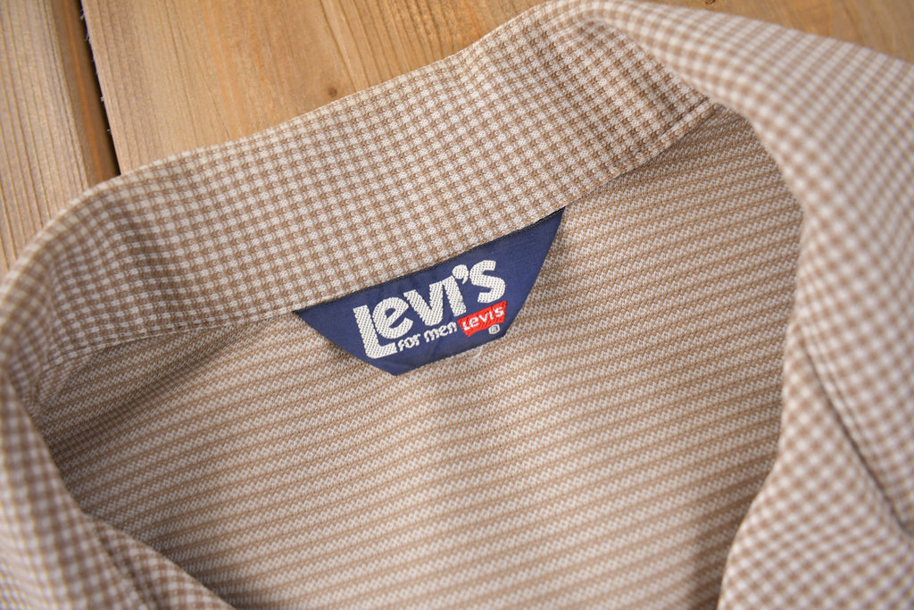 Vintage 1970s Levi's White Tab Western Style Snap Button Up Shirt Made in USA Size L