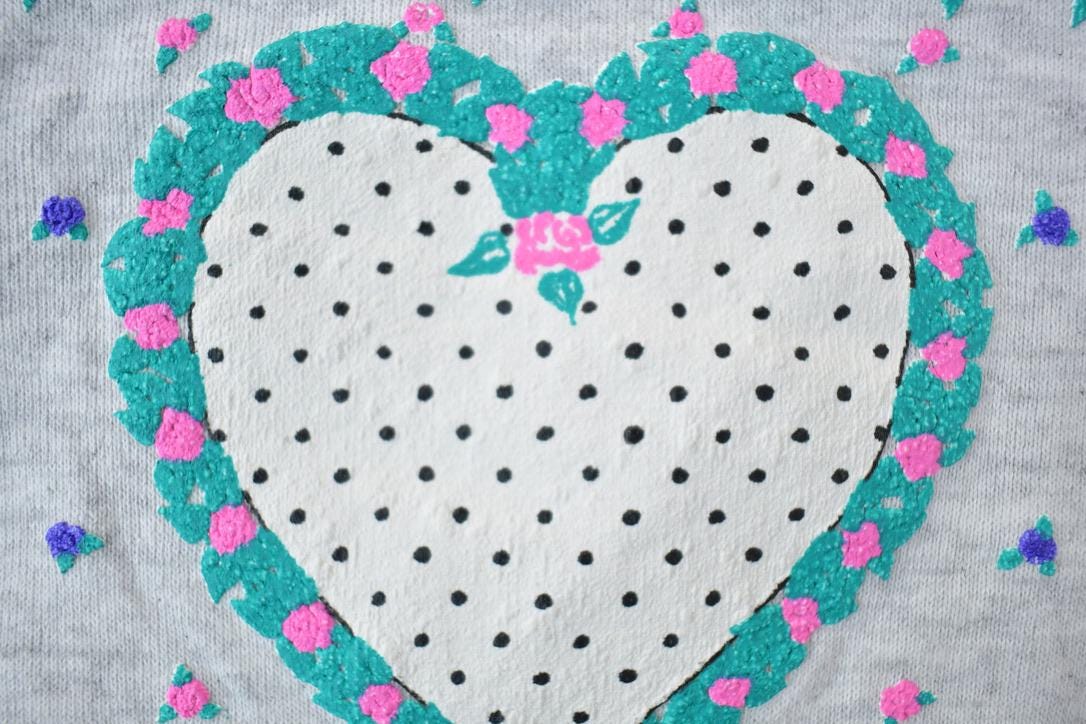 Vintage 1990s Cute Heart Theme V Neck Sweater